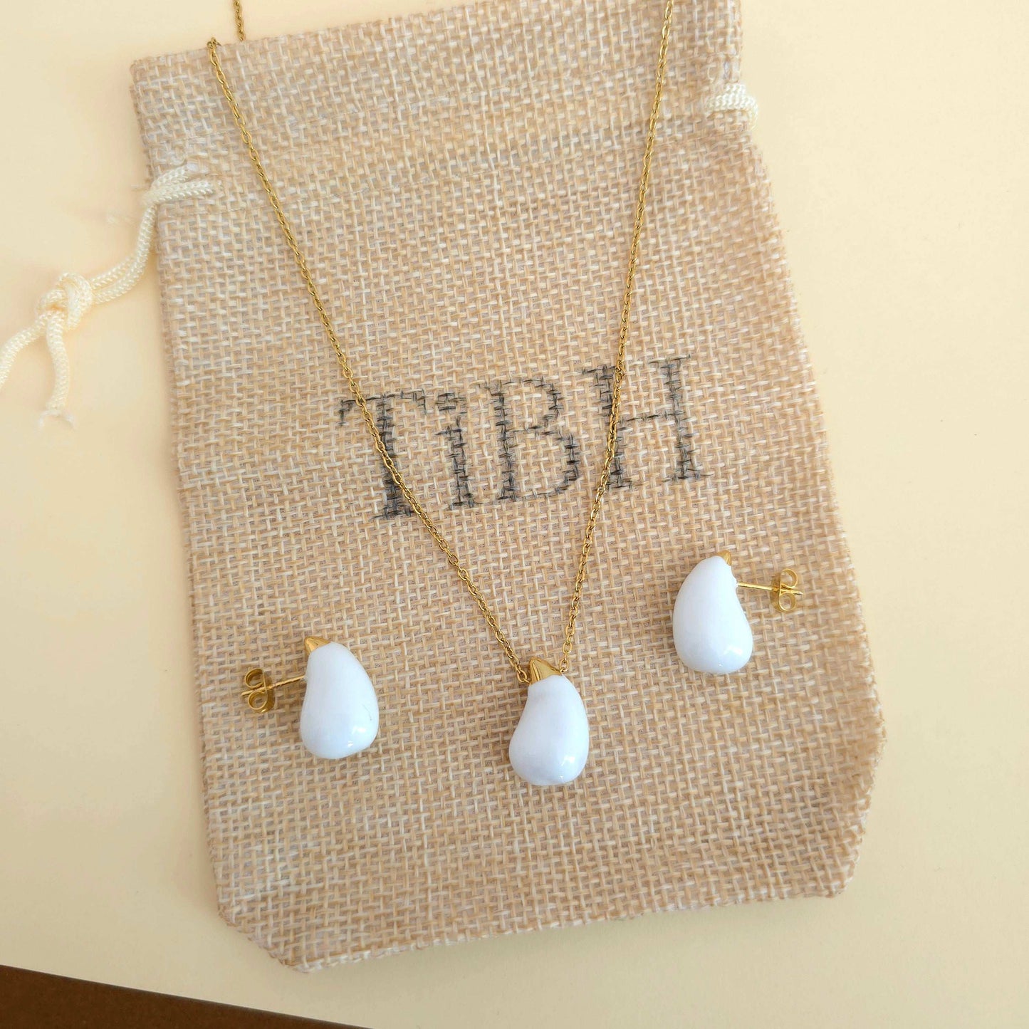 White Drop Set