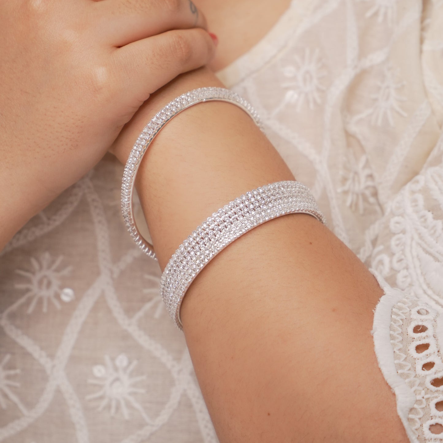 Minimal Myra AD Bangles