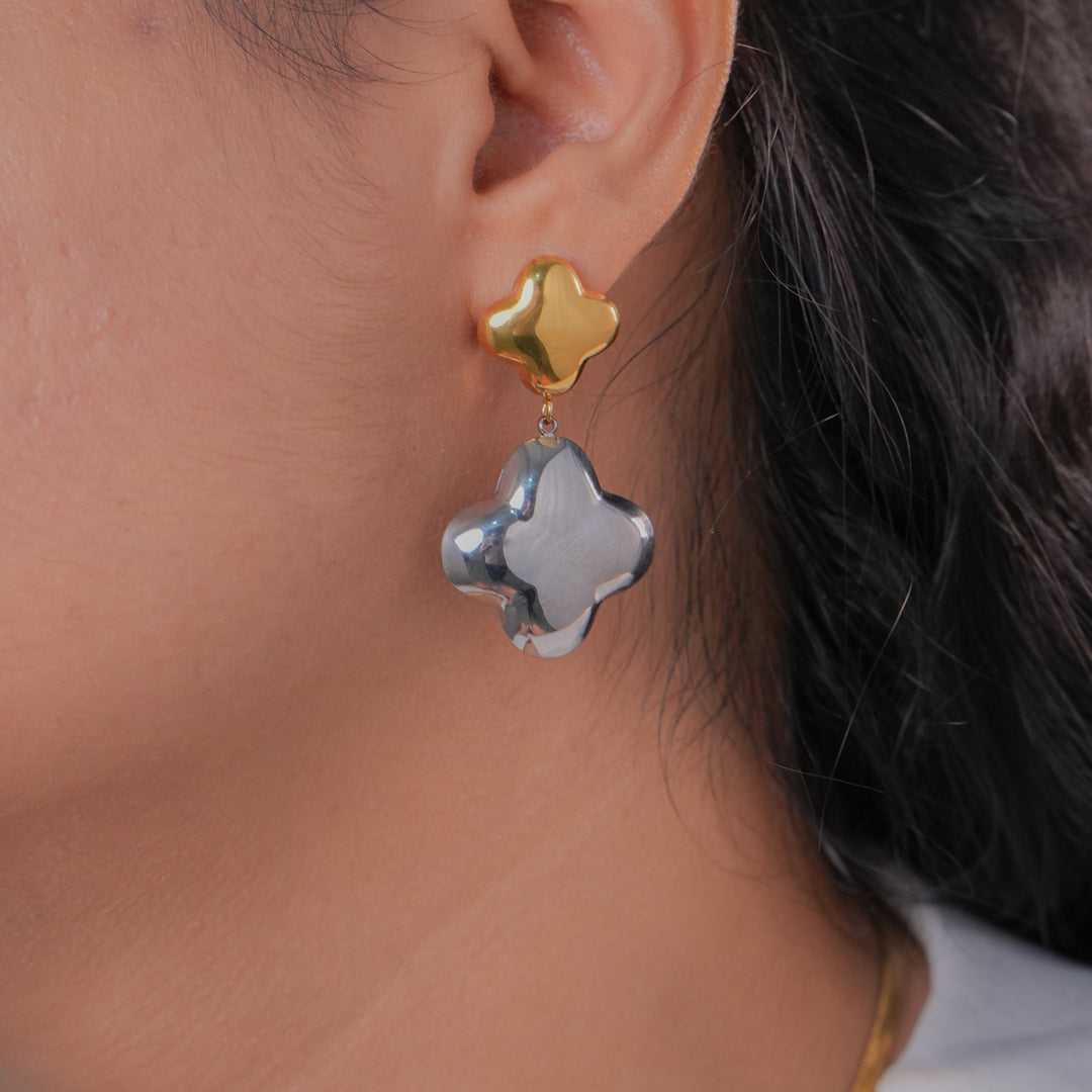 Cressida Star Earrings