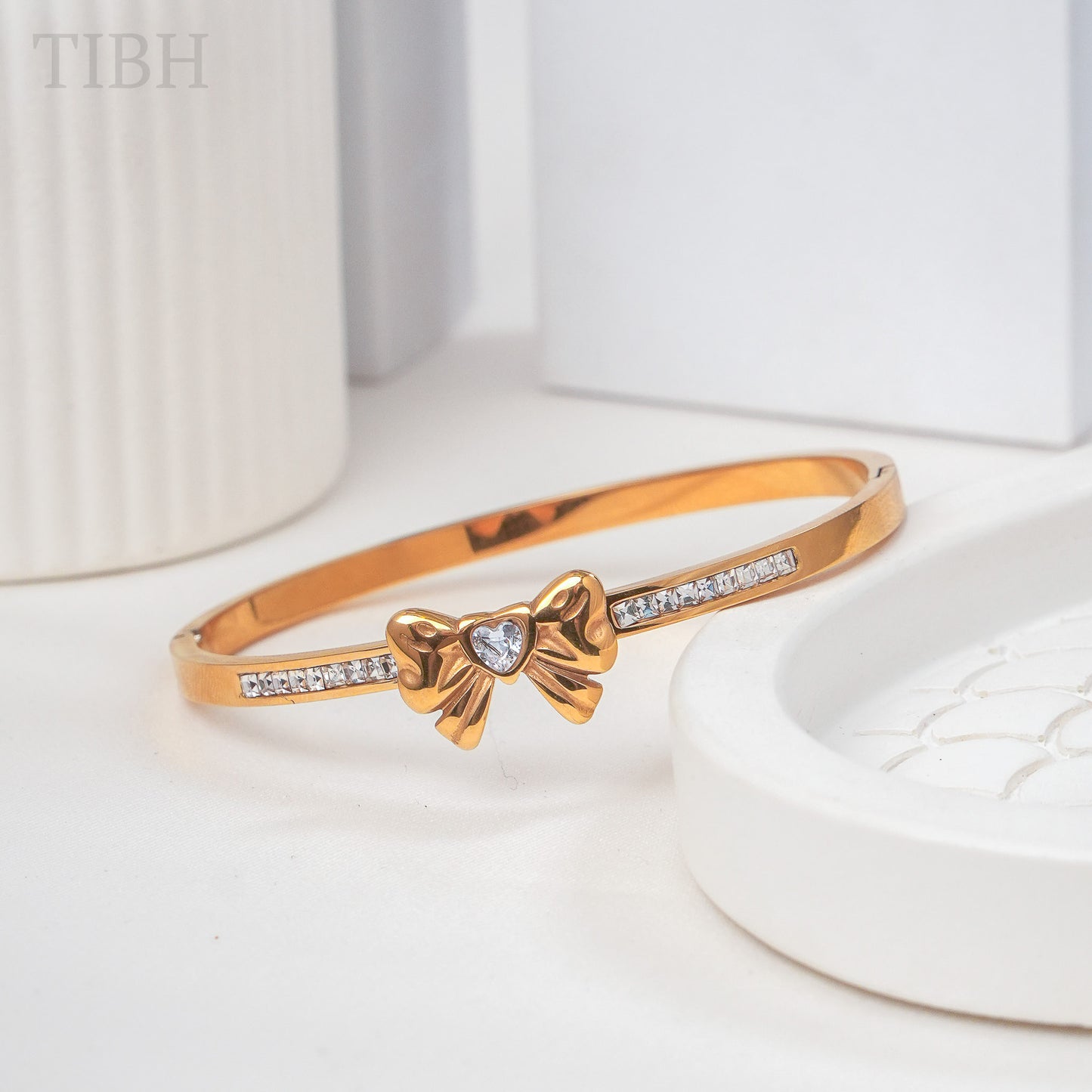 California Bow Bracelet