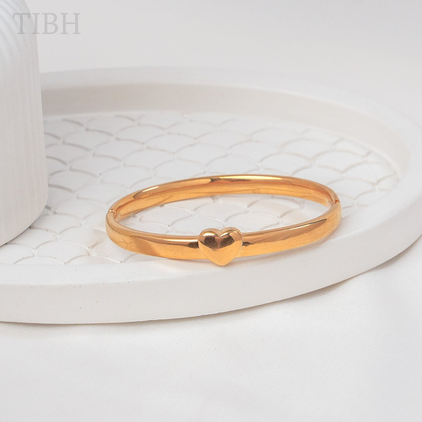 Olivia Heart Bracelet