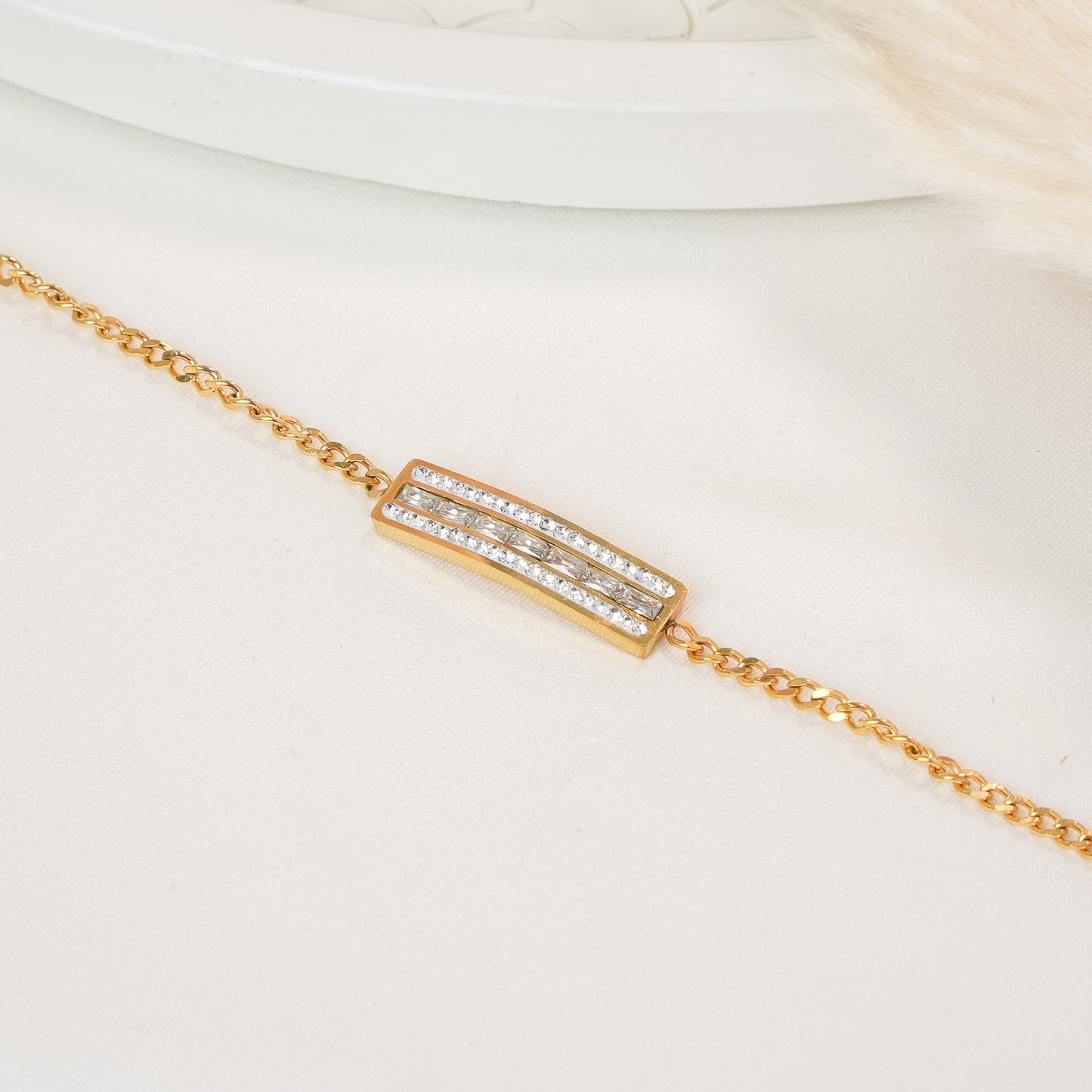 Solemn Bar Bracelet