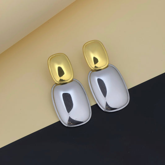 Iris Dualtone Earrings