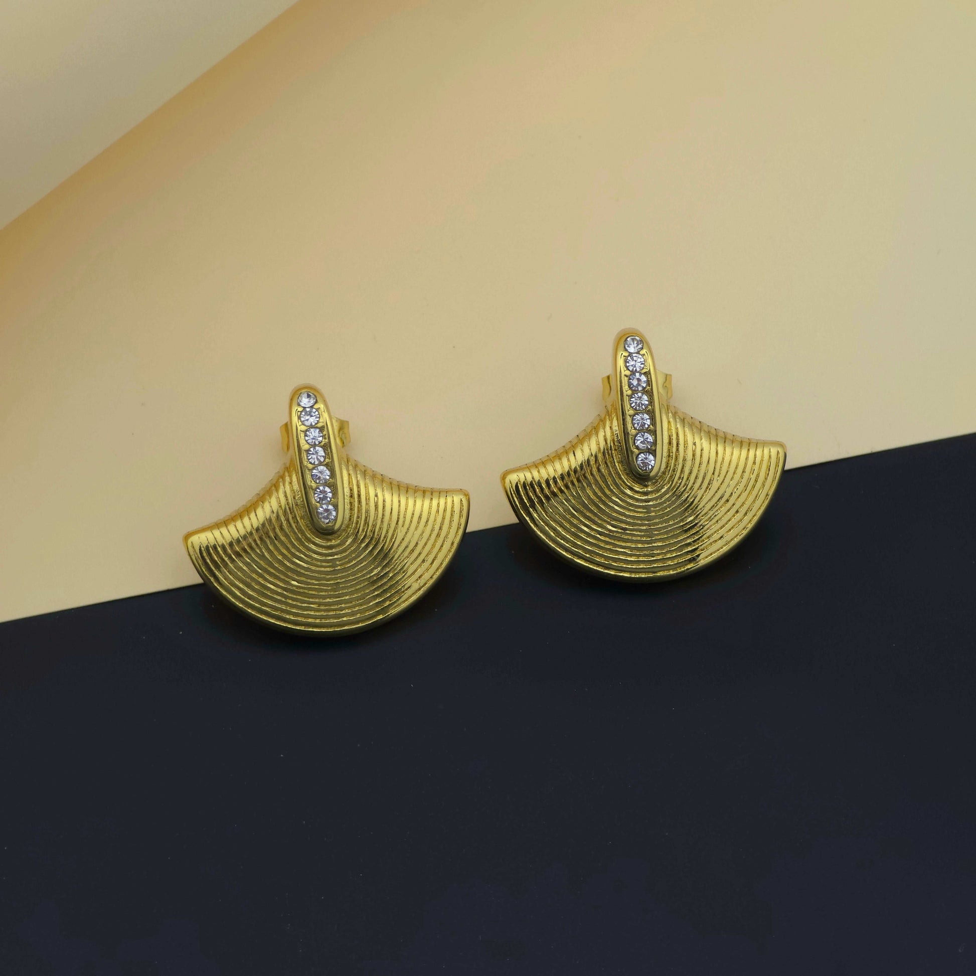 Diora Earrings