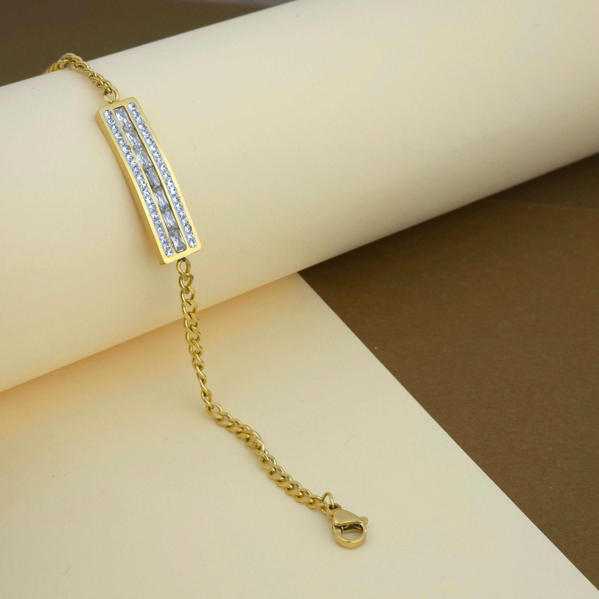 Solemn Bar Bracelet
