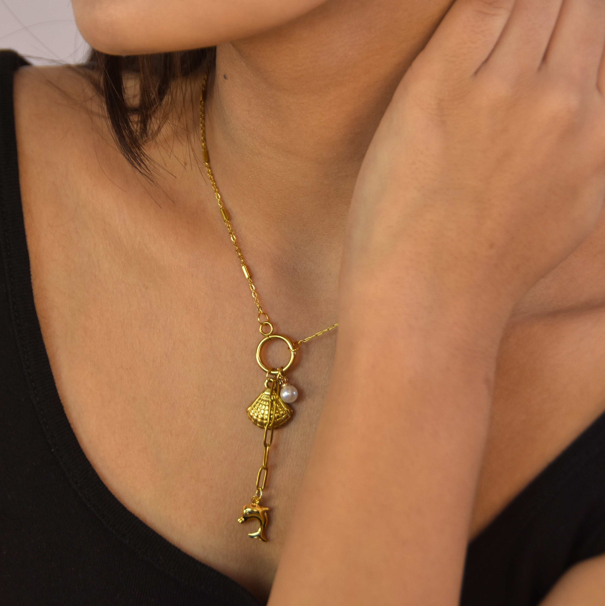 Dolphin SeaShell Necklace