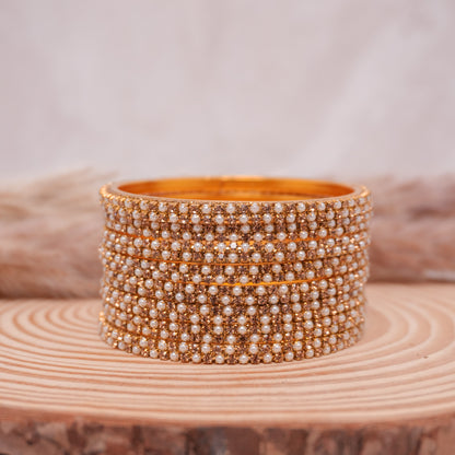 Minimal AD Pearl Bangles
