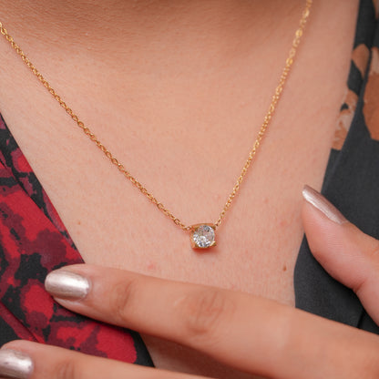 Classic Solitaire Box Pendant