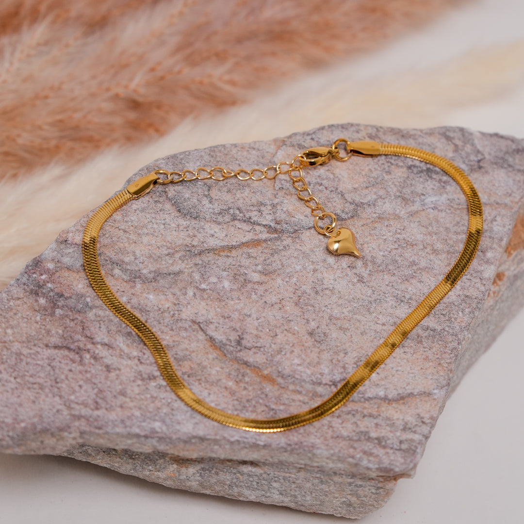 Heartdrop Snake Bracelet