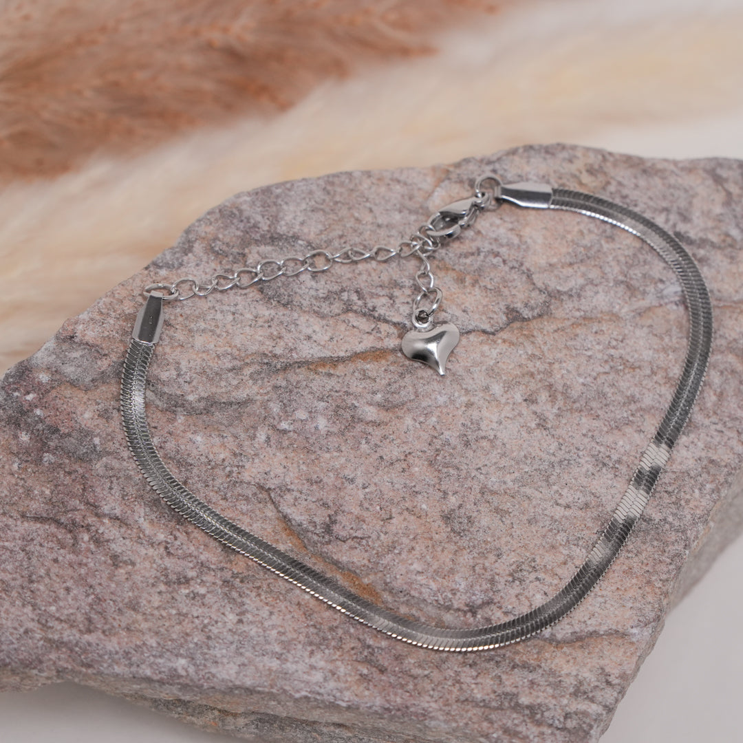 Heartdrop Snake Bracelet