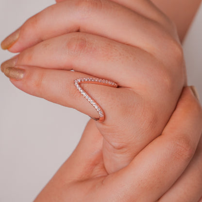 Allure V Stone Heart Ring