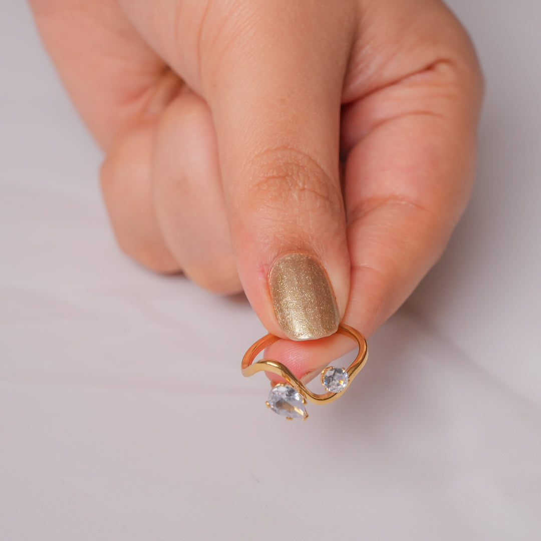 Elaris Stone Ring