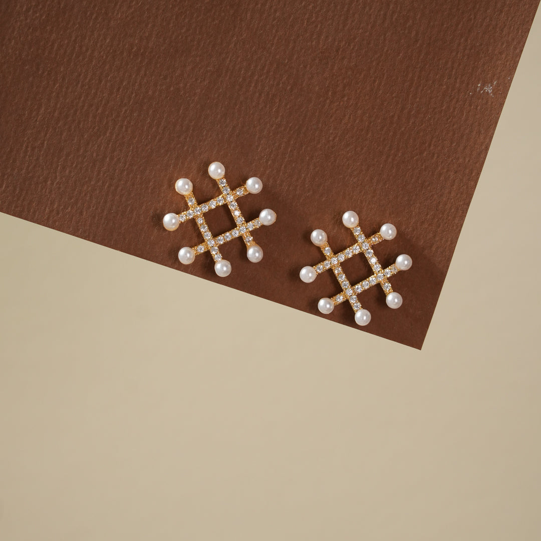 Pearl Grid Stud Earrings