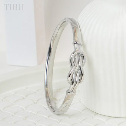 Knot Silver Bracelet