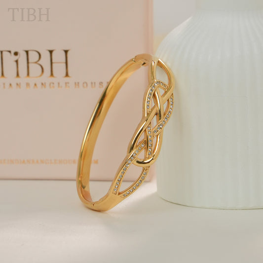 Mia Diamond Knot Bracelet