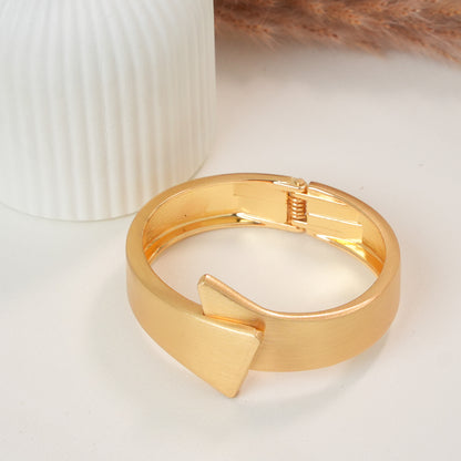 Miley Broad Bracelet