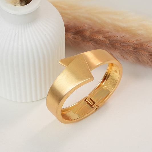 Miley Broad Bracelet