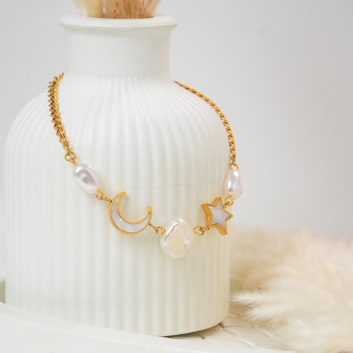 Linae Pearl Bracelet
