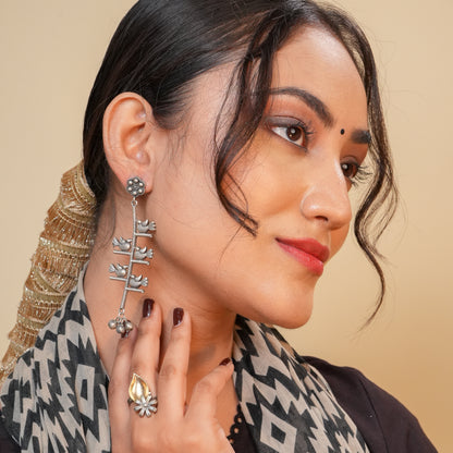 Pakhi Oxidised Earrings