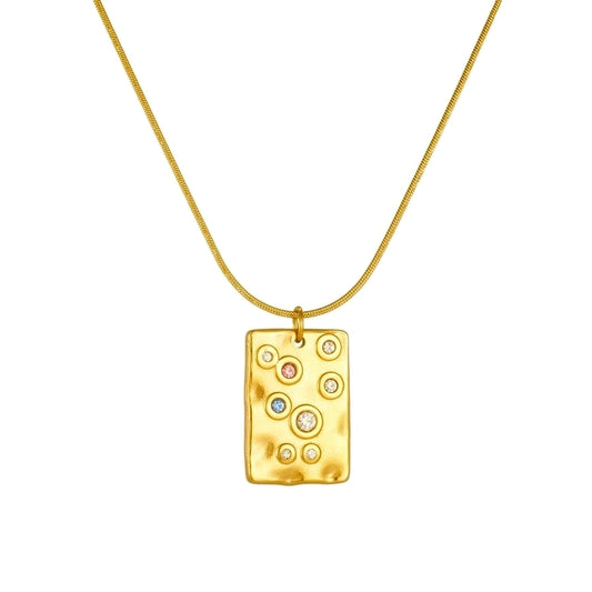 Aeris Pendant Necklace