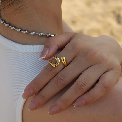 Georgette Ring