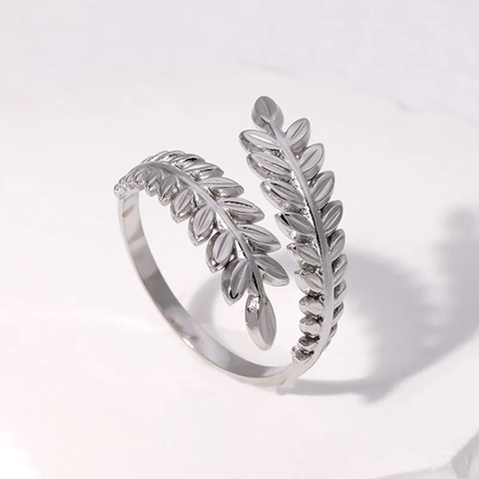 Silver Leaf Ring