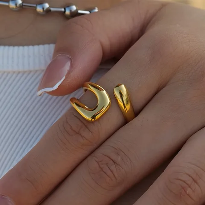 Georgette Ring